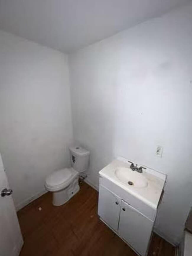 Building Photo - 4509 Pardee St