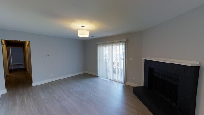 Living Room - SomerStone Estates