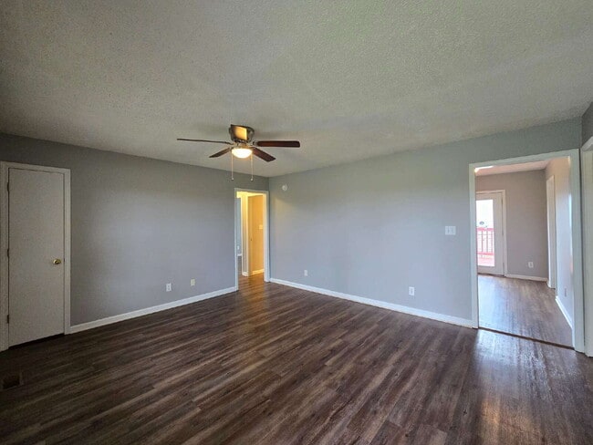 Building Photo - 1301 Sharptail Trail