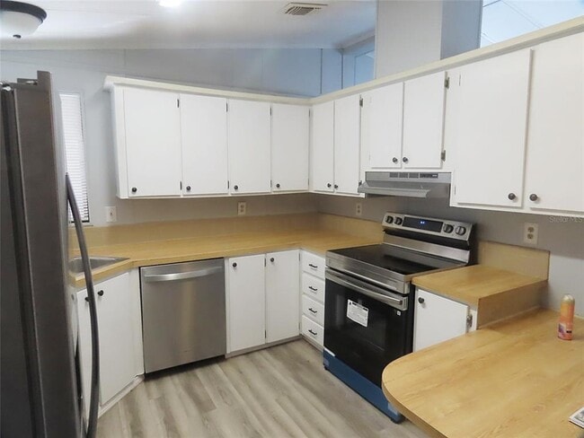 Building Photo - 1077 Quail Dr