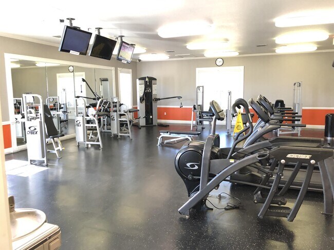 Building Photo - 1300 Eastern Pecan Pl