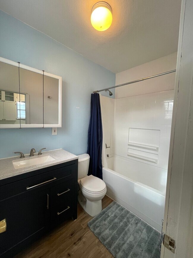 Building Photo - Quaint Single Level Home in New Plymouth