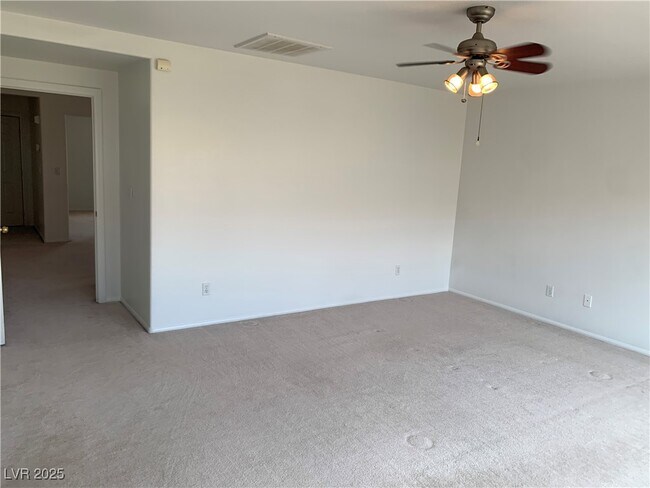Building Photo - 7615 Ironwood Knoll Ave