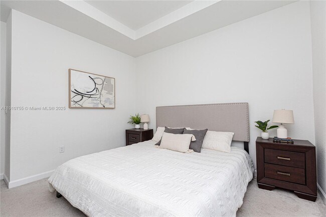 Building Photo - 12949 SW 232nd Ln