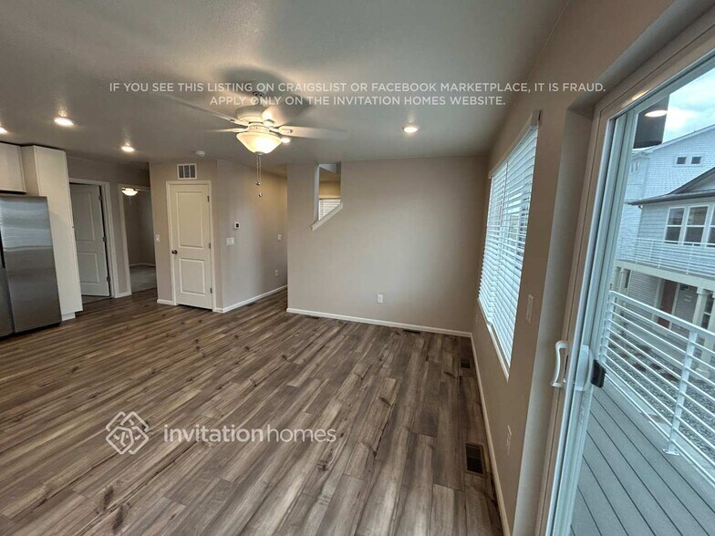 Building Photo - 9374 Oro City Loop