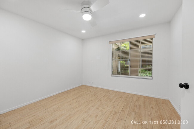 Building Photo - 7315 Calle Cristobal