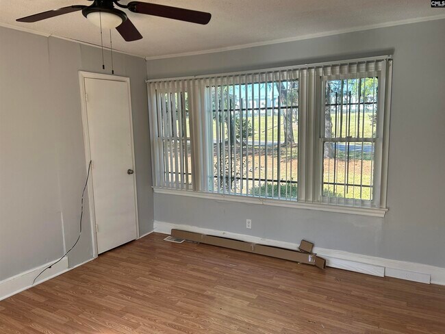 Building Photo - 804 Columbia College Dr