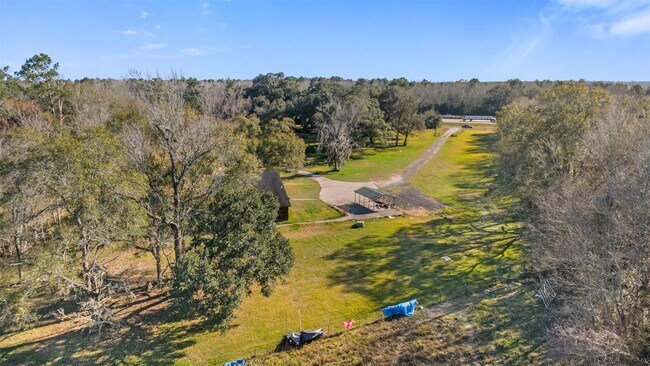 Building Photo - 33349 I-10