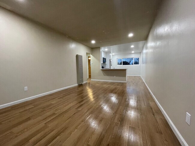 Building Photo - 2117 247th St