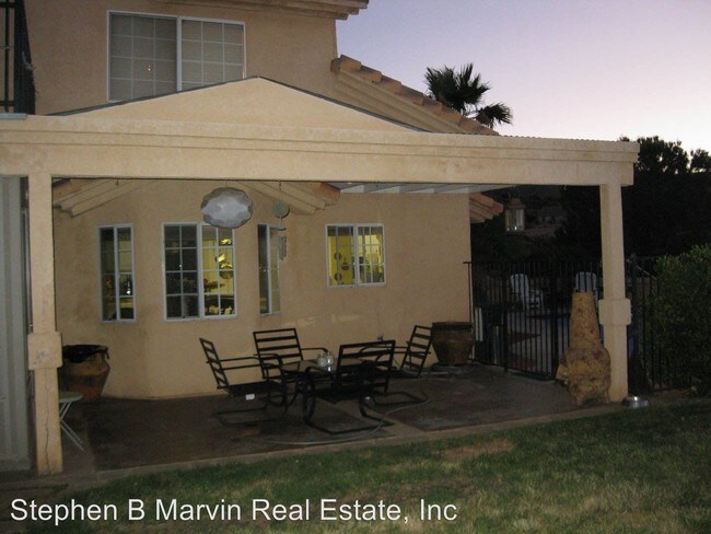 Building Photo - 5 br, 3 bath House - 40326 Alabar Dr