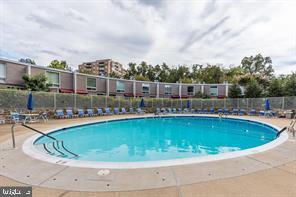 Building Photo - 4977 Battery Ln