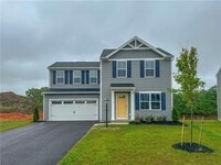 Building Photo - 16 Trailhead Rd