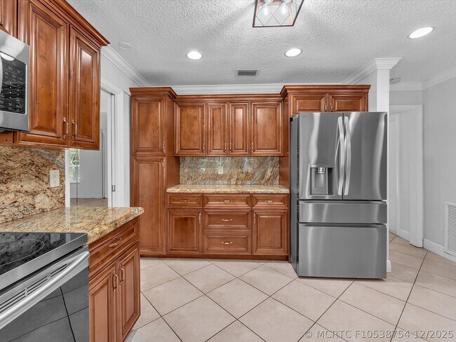 Building Photo - 11762 NW 26th Ct
