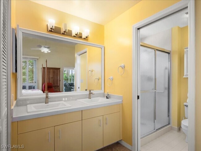 Building Photo - 5550 Heron Point Dr