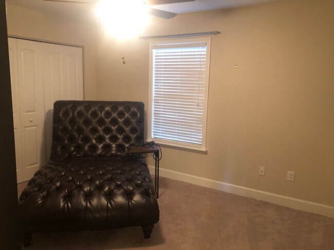 Building Photo - Beautiful Home In Cinnamon Hills