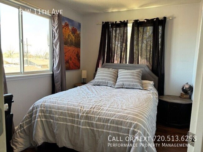 Building Photo - Spacious 3-Bedroom Townhome with City & Mo...