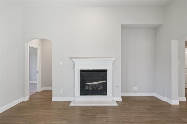 Building Photo - 1709 Everitt Trail