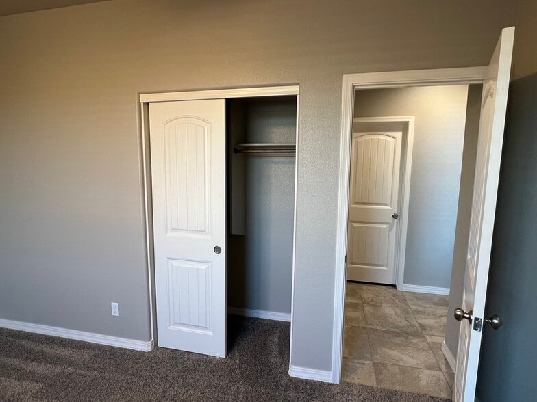 Bedroom - 3618 Carolina Ave