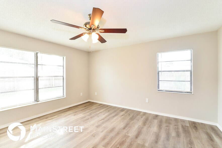 Building Photo - 980 Butia St
