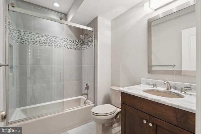 Building Photo - 5120 Wessling Ln