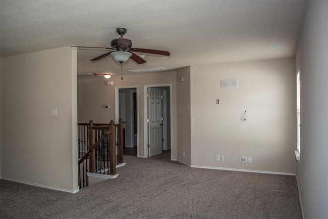 Building Photo - 520 Marlin Cir