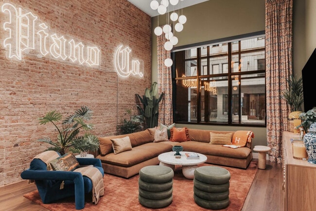 Primary Photo - 240 Rep. John Lewis Way N