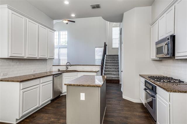 Building Photo - 3609 Timothy Dr