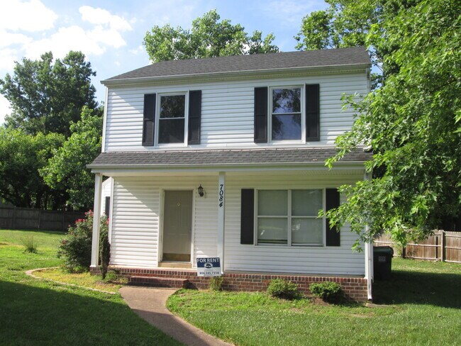 Building Photo - Lovely 3 bedroom, 2.5 bathroom Mechanicsvi...