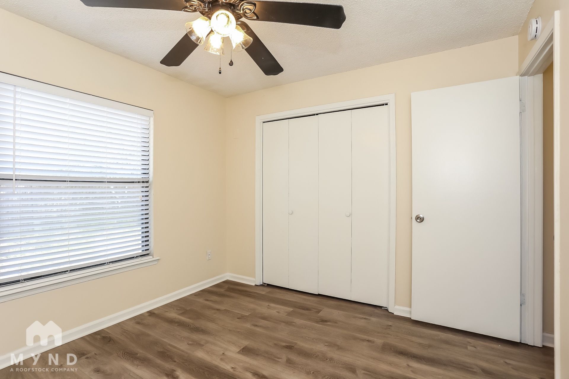 Building Photo - 2631 Moorsfield Ln