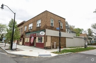 Building Photo - 266 Winton Rd