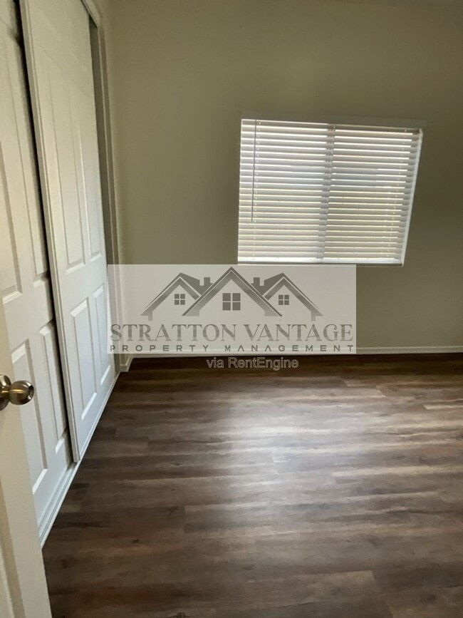 Building Photo - 5437 W Maldonado Rd