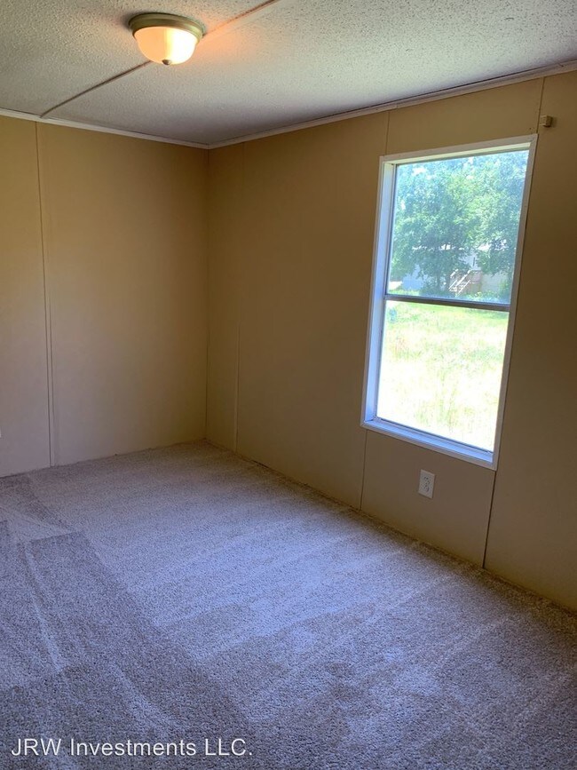 Building Photo - 3 br, 2 bath House - 3456 Auburn Road
