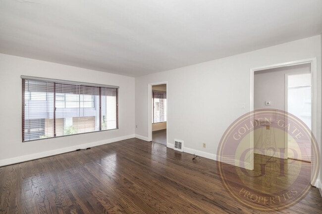 Building Photo - Rincon Hill - 3 BR, 2 BA House 1,164 Sq. Ft. - 3D Virtual Tour, Garage, Yard