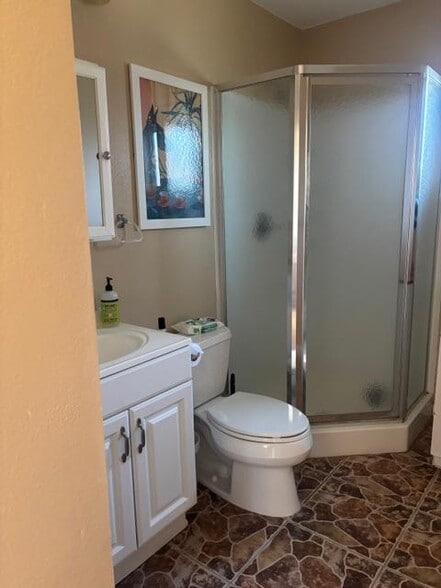 bathroom - 3058 Murray Ln