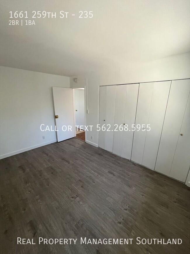 Building Photo - 2 Bed/ 1 Bath Apartment in Harbor City For...