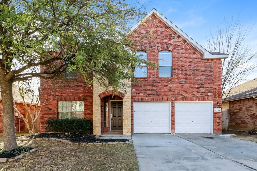 Primary Photo - 2705 Gardendale Dr