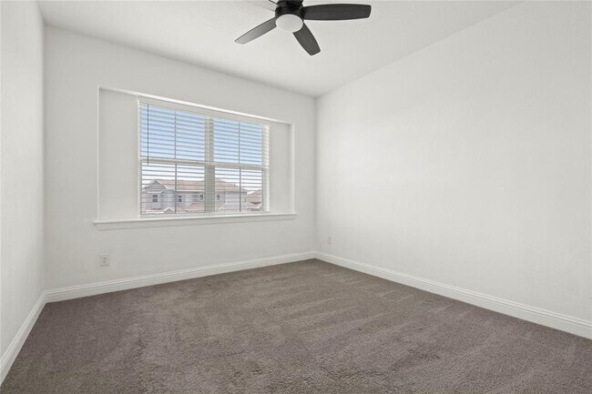 Building Photo - 20700 Matts Cove
