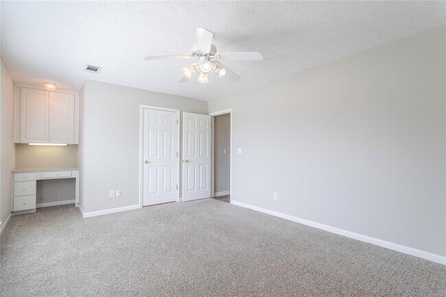 Building Photo - 9024 Hanston Ct