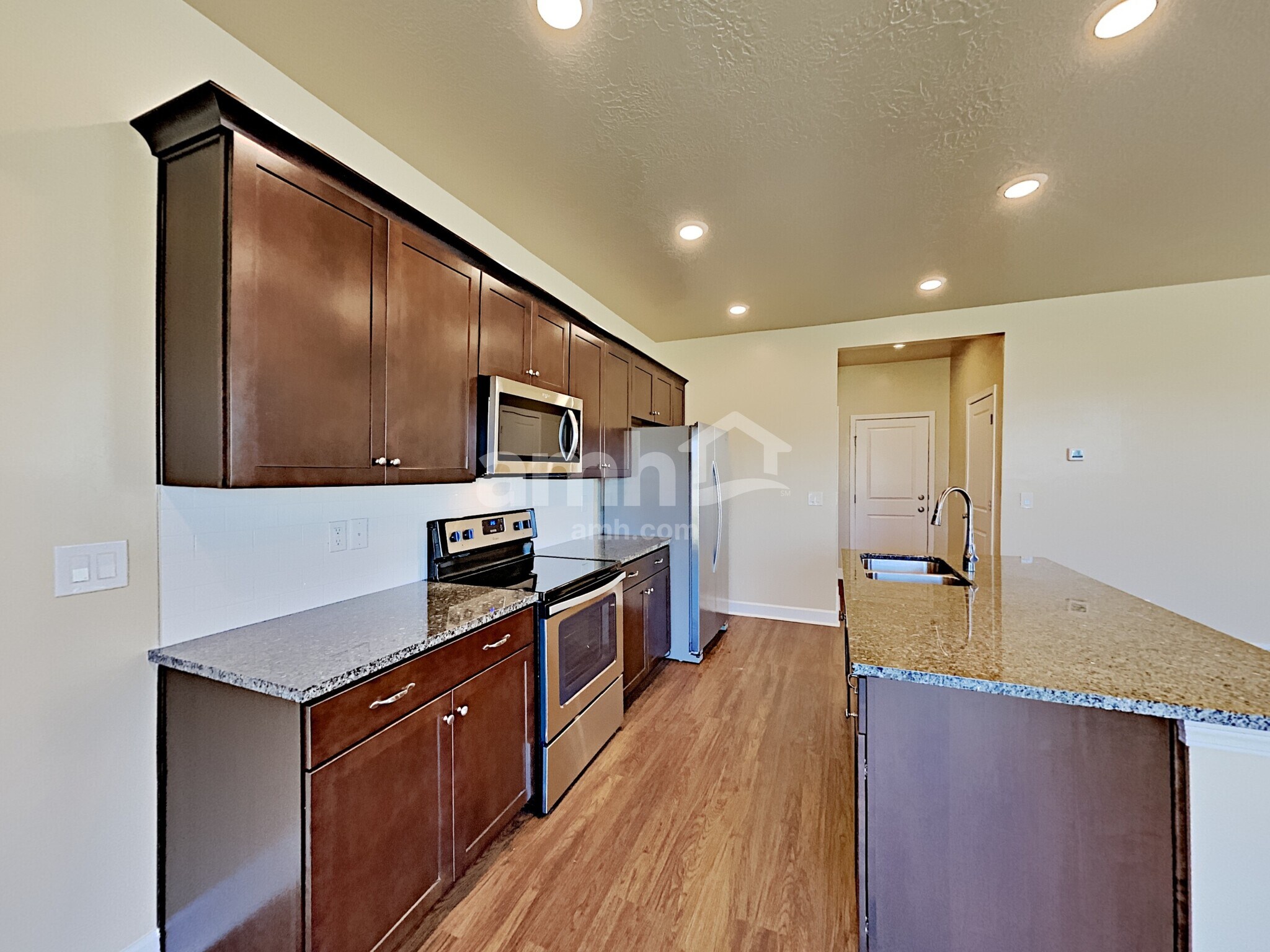 Building Photo - 2281 E Tumbleweed Rd