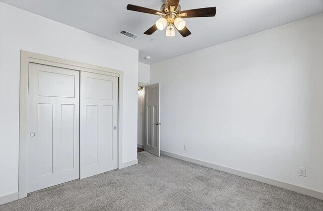 Building Photo - Lake California Home with 2 Car Garage and RV Parking- Available for Move In! $300 Move in Special!!