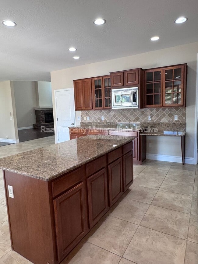 Building Photo - 27313 N 23rd Ln