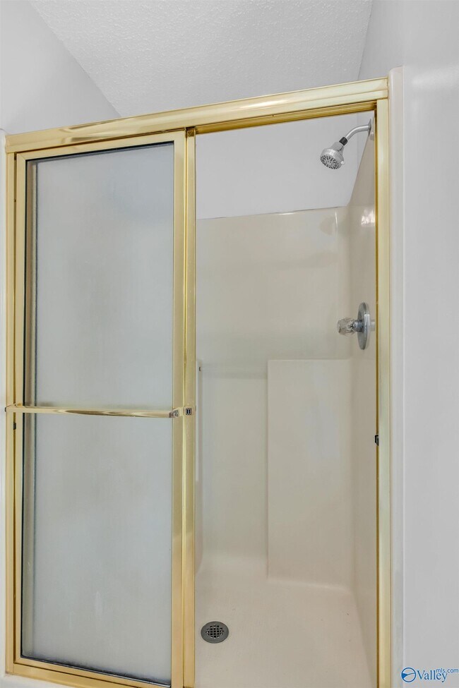 Building Photo - 212 Warfe Ct