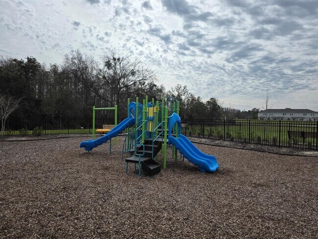 Building Photo - 3318 Composition St