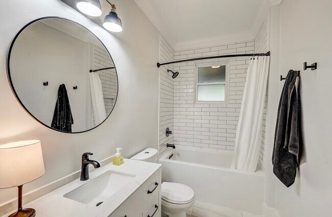 Building Photo - 3802 Central Ave