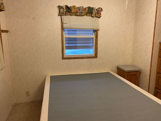 Building Photo - Fall Creek RV Estates