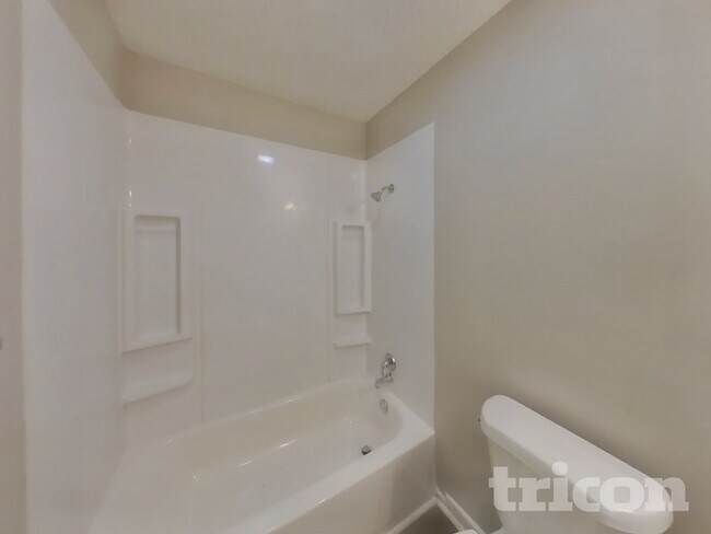 Building Photo - 10223 Canton Fld Dr