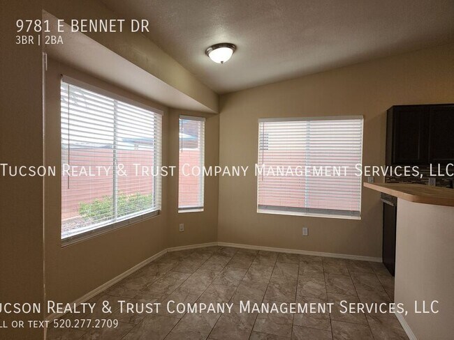 Building Photo - 9781 E Bennett Dr