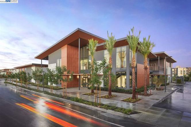 Building Photo - 6050 Dublin Blvd