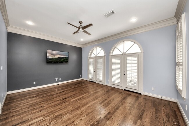 Building Photo - 1434 Wichita St