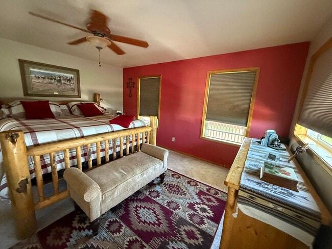 Building Photo - Dream Stevensville Horse Property on 8 acres